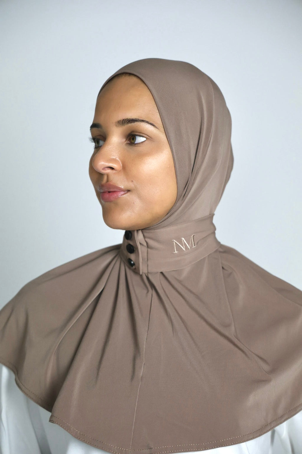 Silk taupe - Front Button