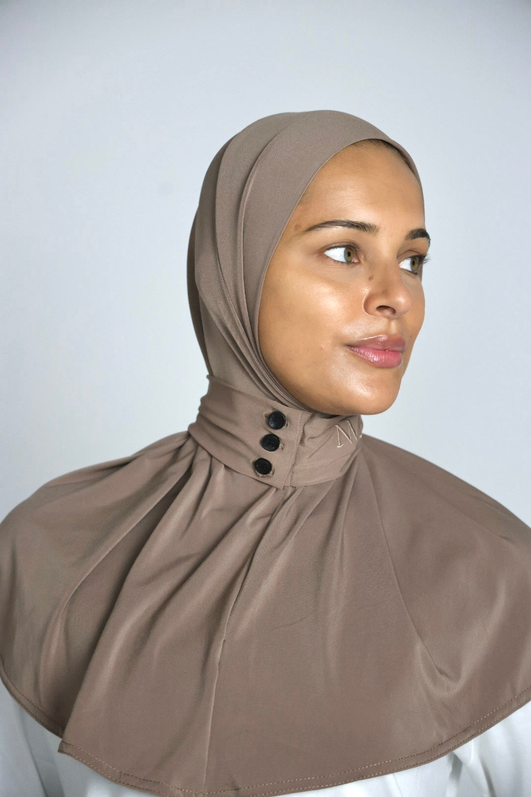 Silk taupe - Front Button
