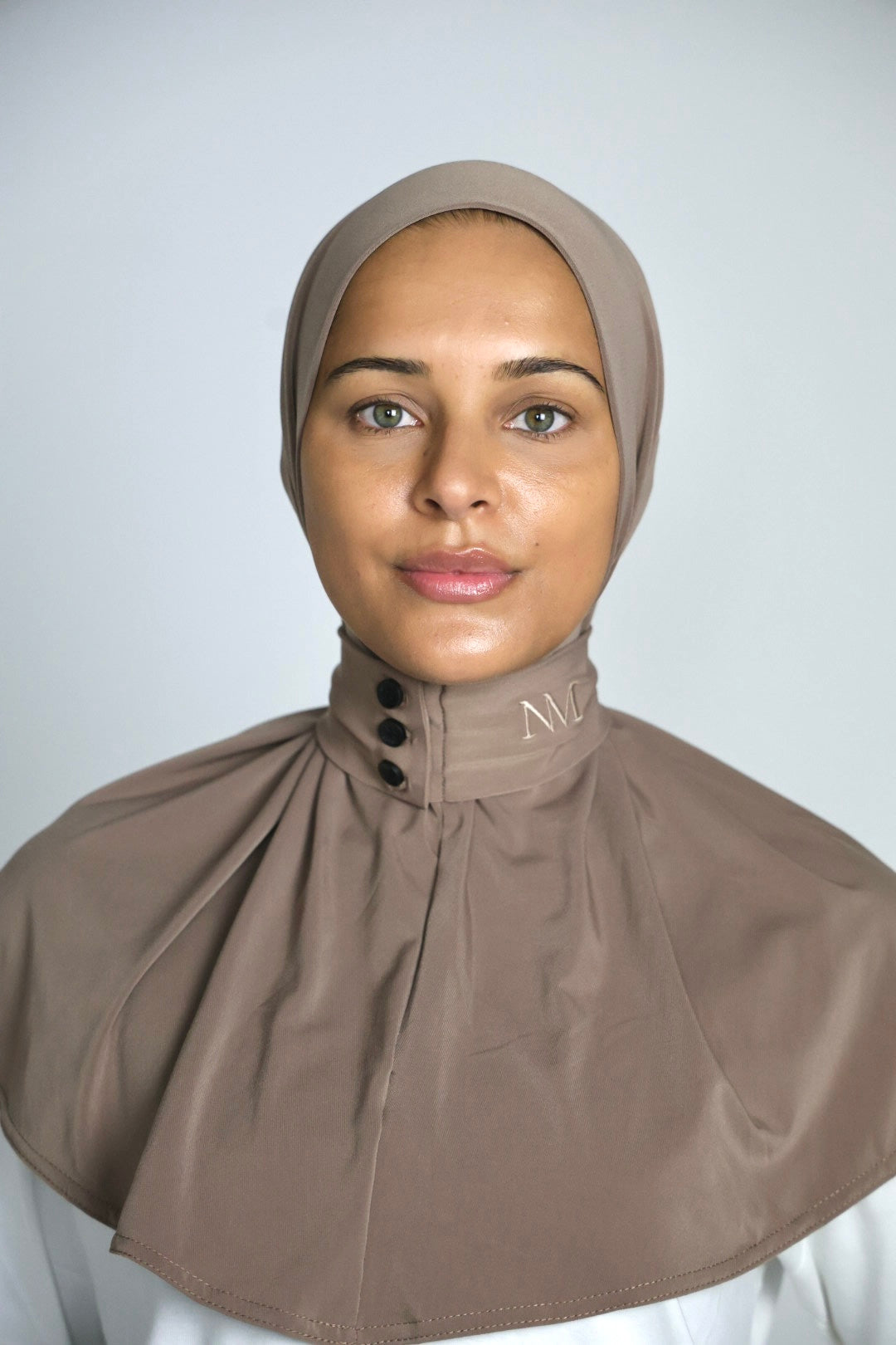 Silk taupe - Front Button